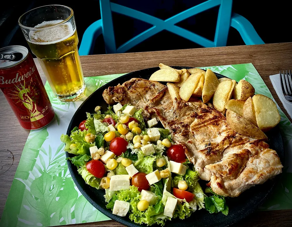 Plato de vegetales frescos de Santana